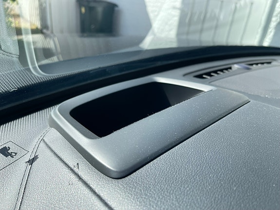 Volvo XC90 8 of 19