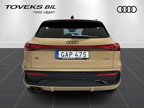 Audi Q5 4 of 5