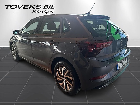 Volkswagen Polo 5 of 5