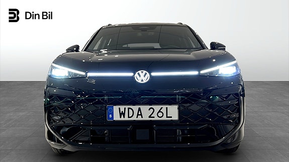 Volkswagen T-Roc 4 of 24