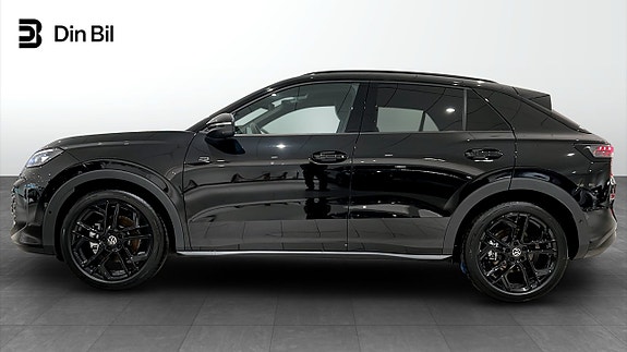 Volkswagen T-Roc 2 of 24
