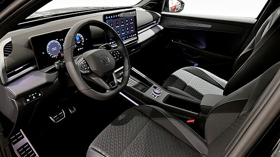 Volkswagen T-Roc 7 of 24