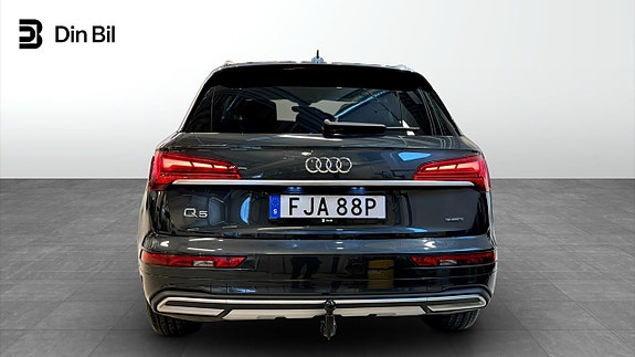 Audi Q5 5 of 5