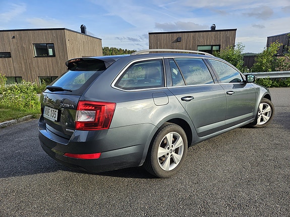 Skoda Octavia 5 of 5
