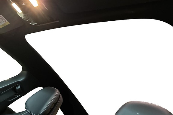 Mercedes-Benz CLA350 12 of 14