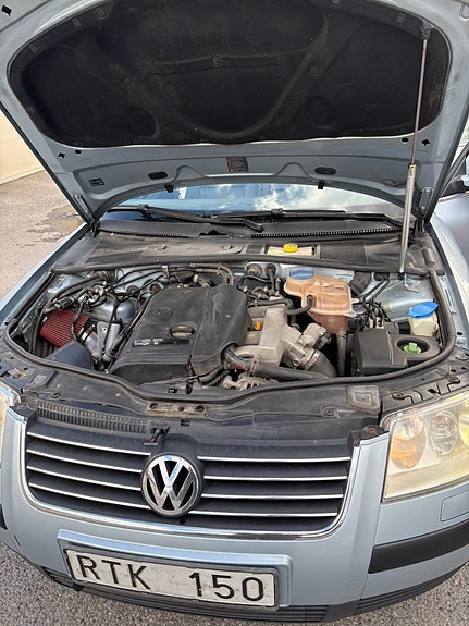 Volkswagen Passat 4 of 5