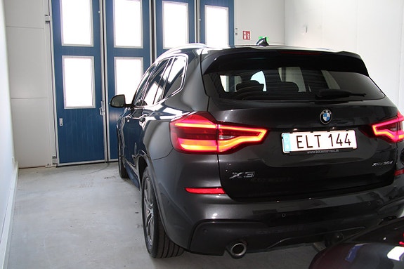 BMW X3 5 of 5