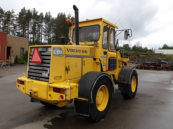 Volvo BM L 50 3 of 5