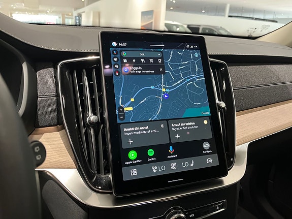 Volvo XC90 12 of 14