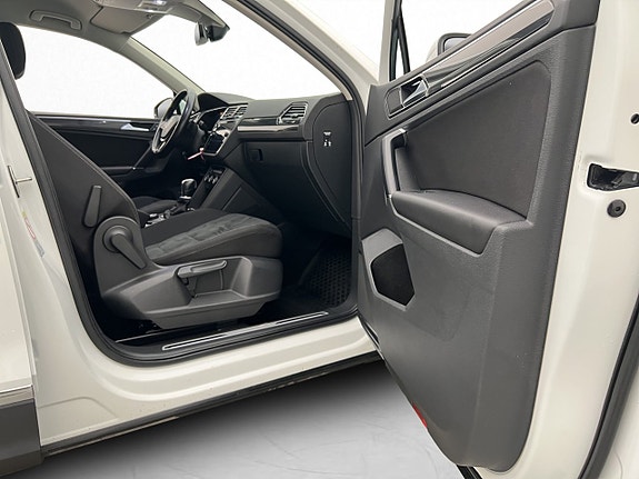 Volkswagen Tiguan 25 of 30