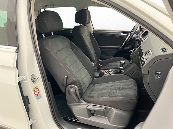 Volkswagen Tiguan 24 of 30