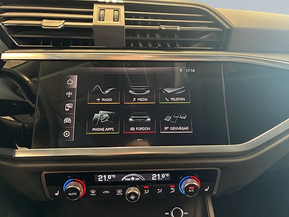 Audi Q3 17 of 18