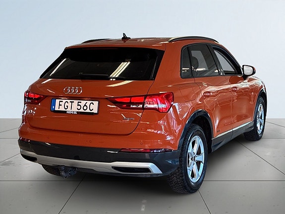 Audi Q3 6 of 18