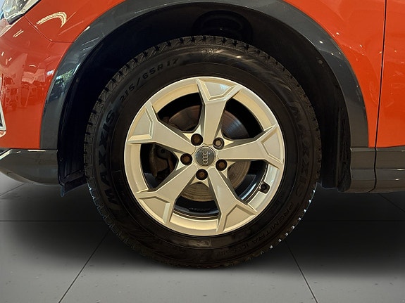 Audi Q3 16 of 18
