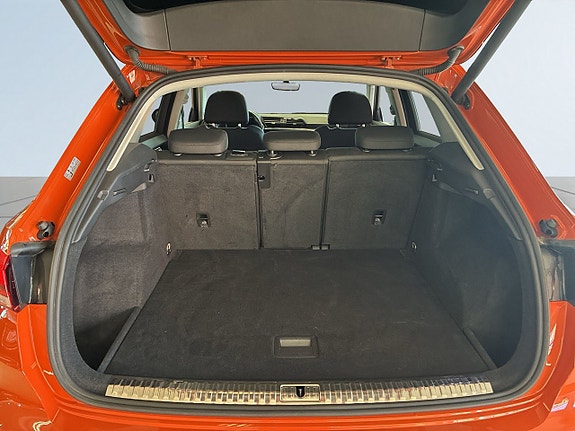 Audi Q3 14 of 18