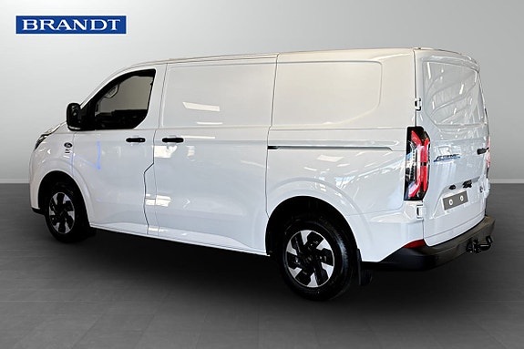 Ford E-Transit 2 of 5