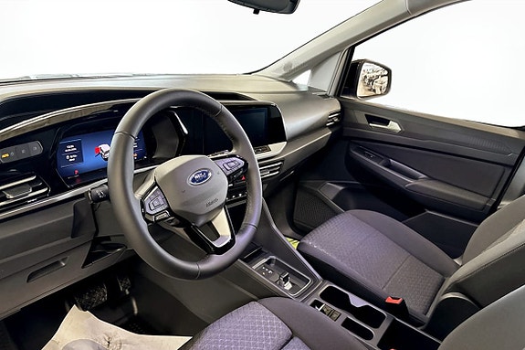 Ford Transit Connect 4 of 5