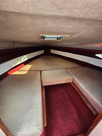 Maxum 2150 sc Daycruiser 4 of 5