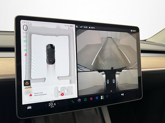 Tesla Model Y 19 of 30