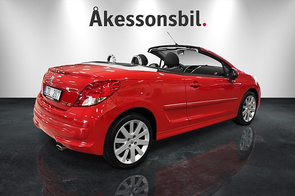 Peugeot 207 CC 5 of 14