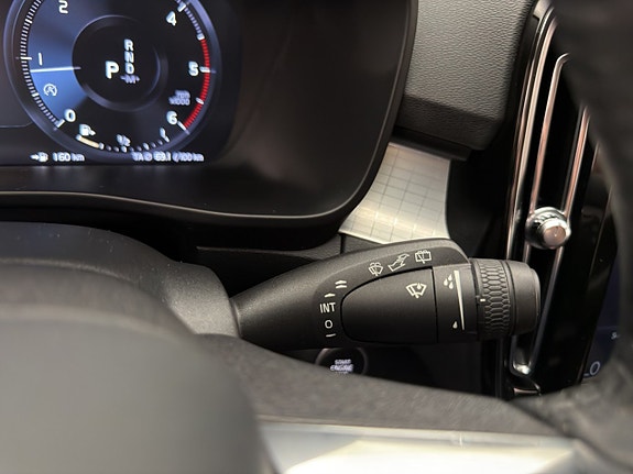 Volvo XC40 22 of 28