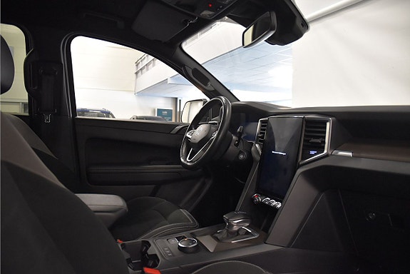 Volkswagen Amarok 10 of 17