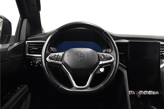 Volkswagen Amarok 2 of 5