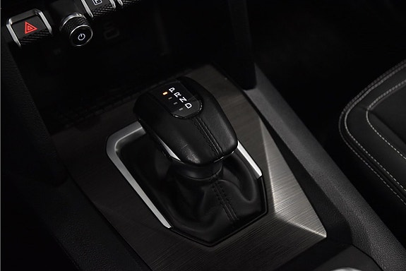 Volkswagen Amarok 15 of 17