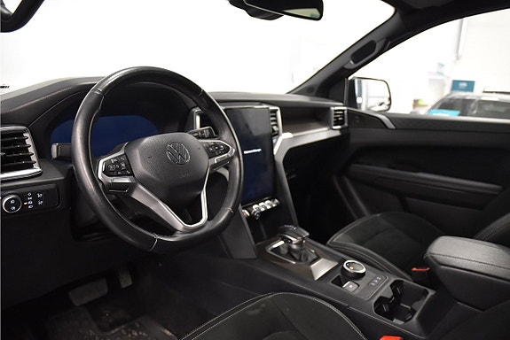 Volkswagen Amarok 9 of 17