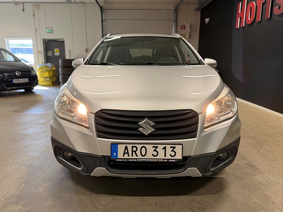 Suzuki S-Cross 7 of 18