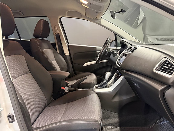 Suzuki S-Cross 10 of 18