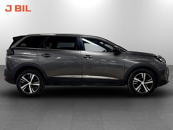 Peugeot 5008 17 of 19