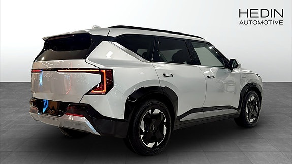 Kia EV5 2 of 9