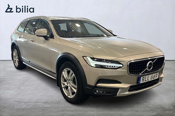 Volvo V90 Cross Country 20 of 22