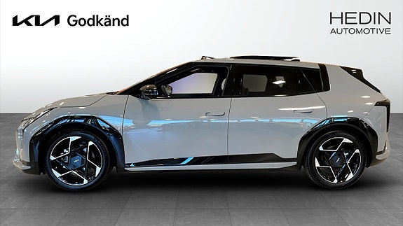 Kia EV4 6 of 13