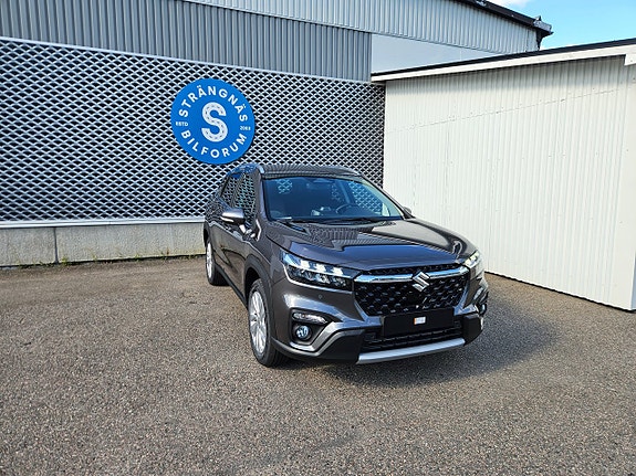 Suzuki S-Cross 6 of 23