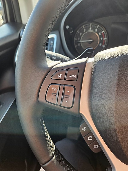 Suzuki S-Cross 15 of 23