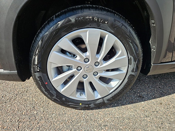 Suzuki S-Cross 7 of 23
