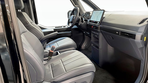 Kia PV5 3 of 13