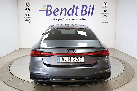 Audi A7 9 of 30