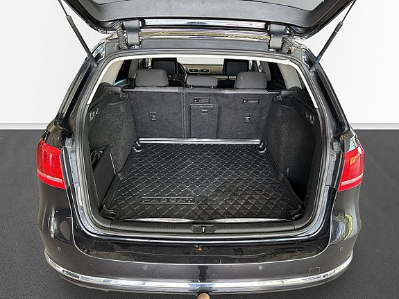 Volkswagen Passat 6 of 10