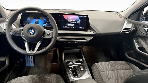 BMW 120 4 of 5