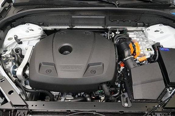 Volvo XC60 16 of 19