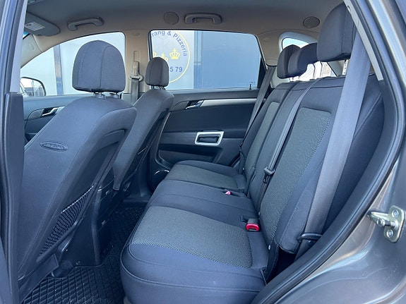 Opel Antara 10 of 23