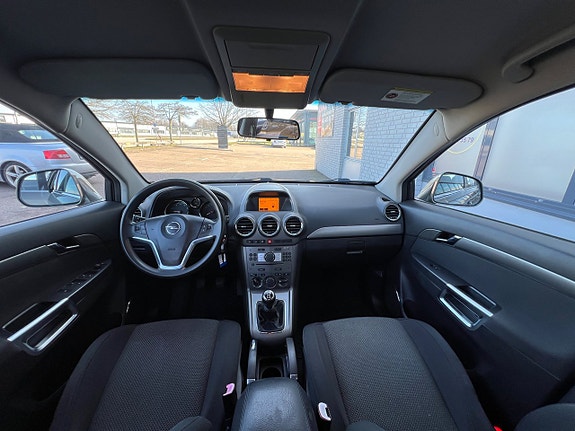 Opel Antara 9 of 23