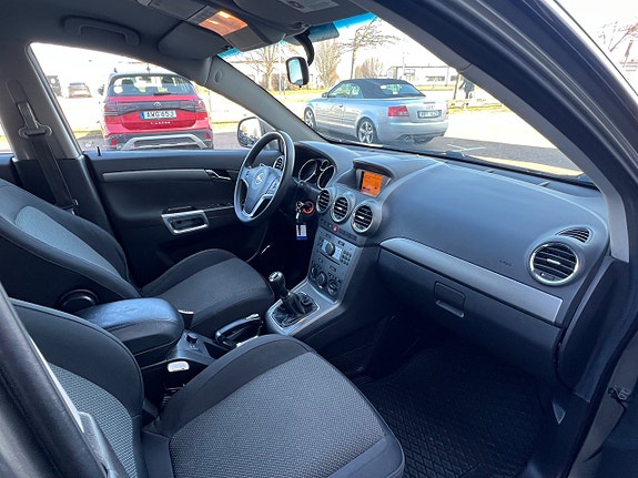Opel Antara 12 of 23
