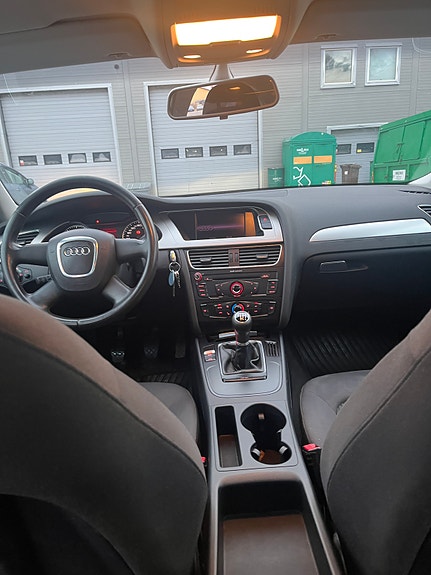 Audi A4 9 of 9