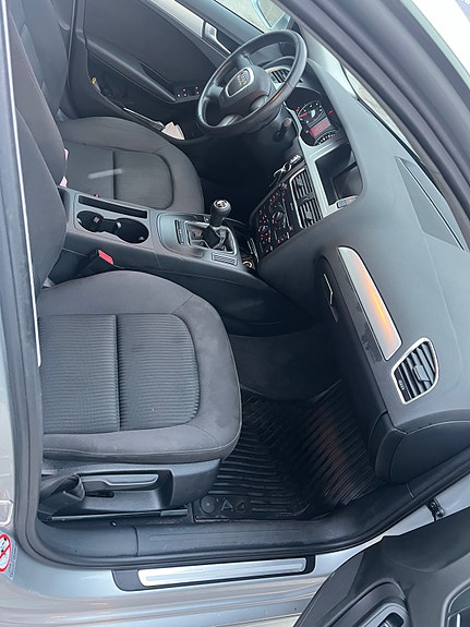 Audi A4 6 of 9