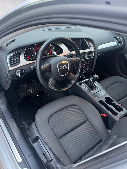 Audi A4 8 of 9