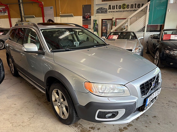 Volvo XC70 3 of 15
